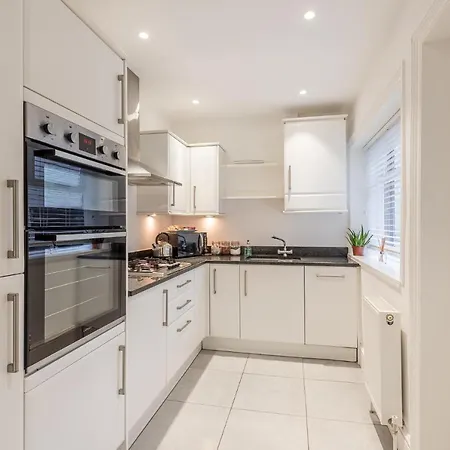 Perfectly Located 4 Storey Townhouse With 2 Parking Spaces In *